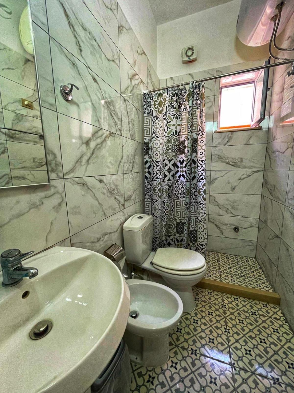 Villa Roel 2 Apartments Nr 88 Vlore Ngoại thất bức ảnh